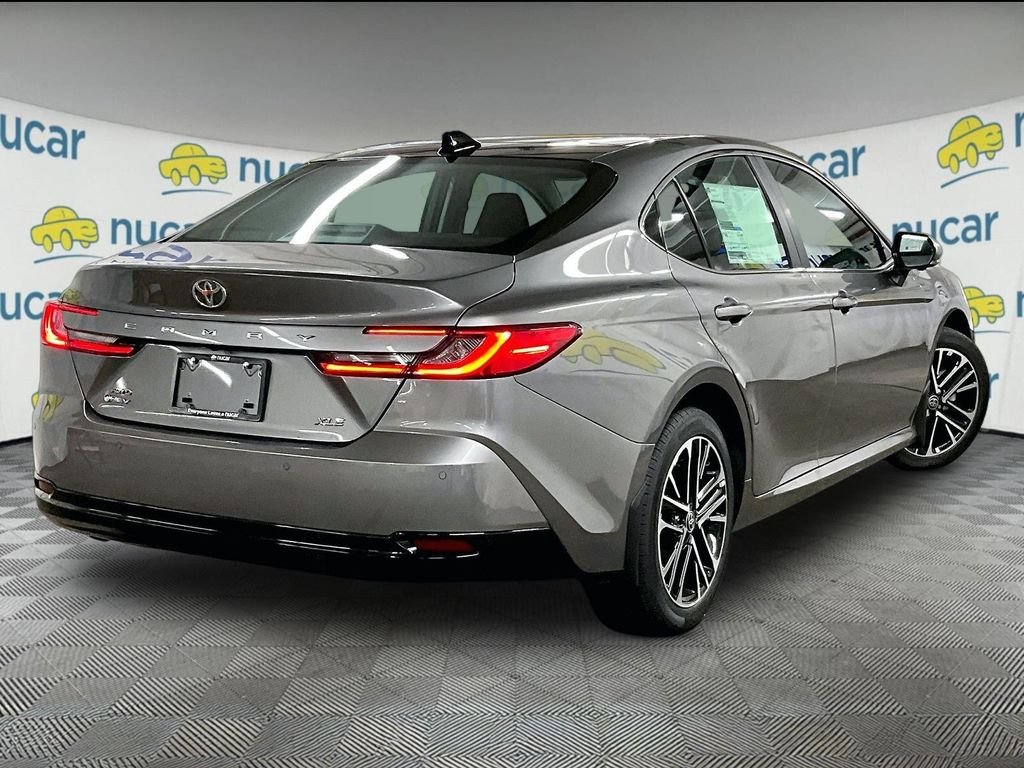 2026 Toyota Camry XLE - Photo 7