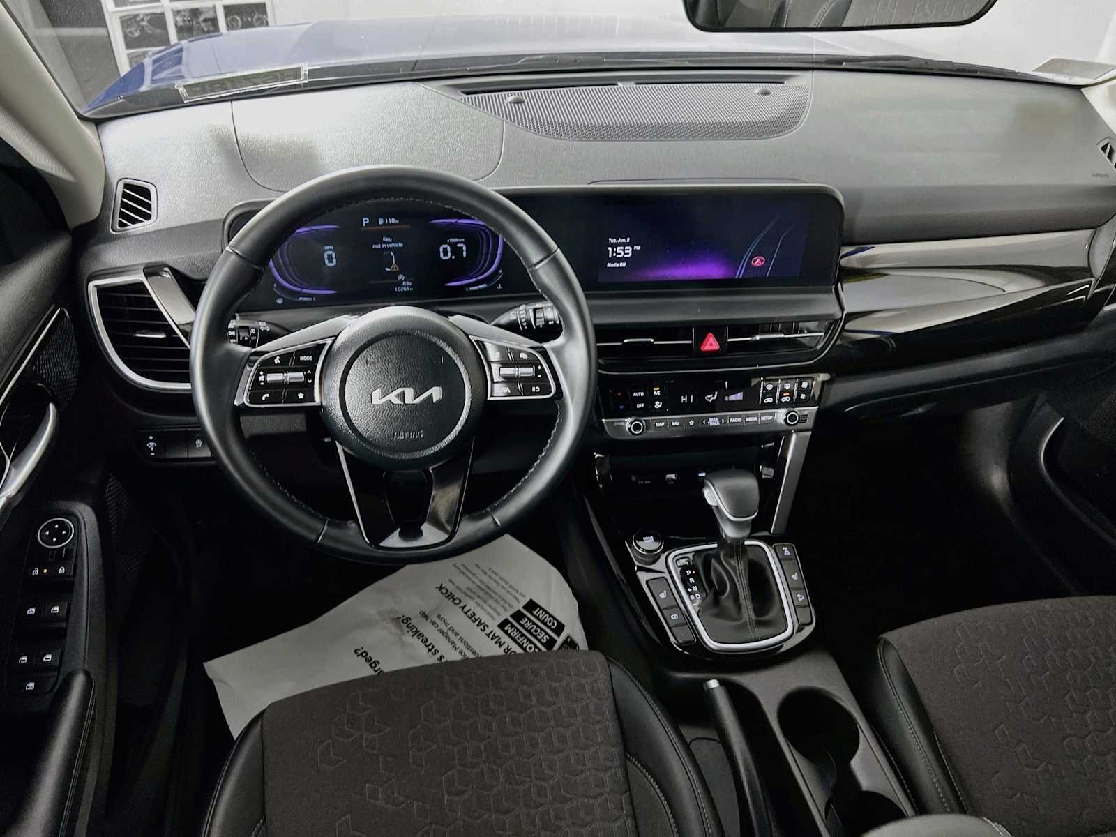 Used 2025 Neptune Blue Kia S image 22