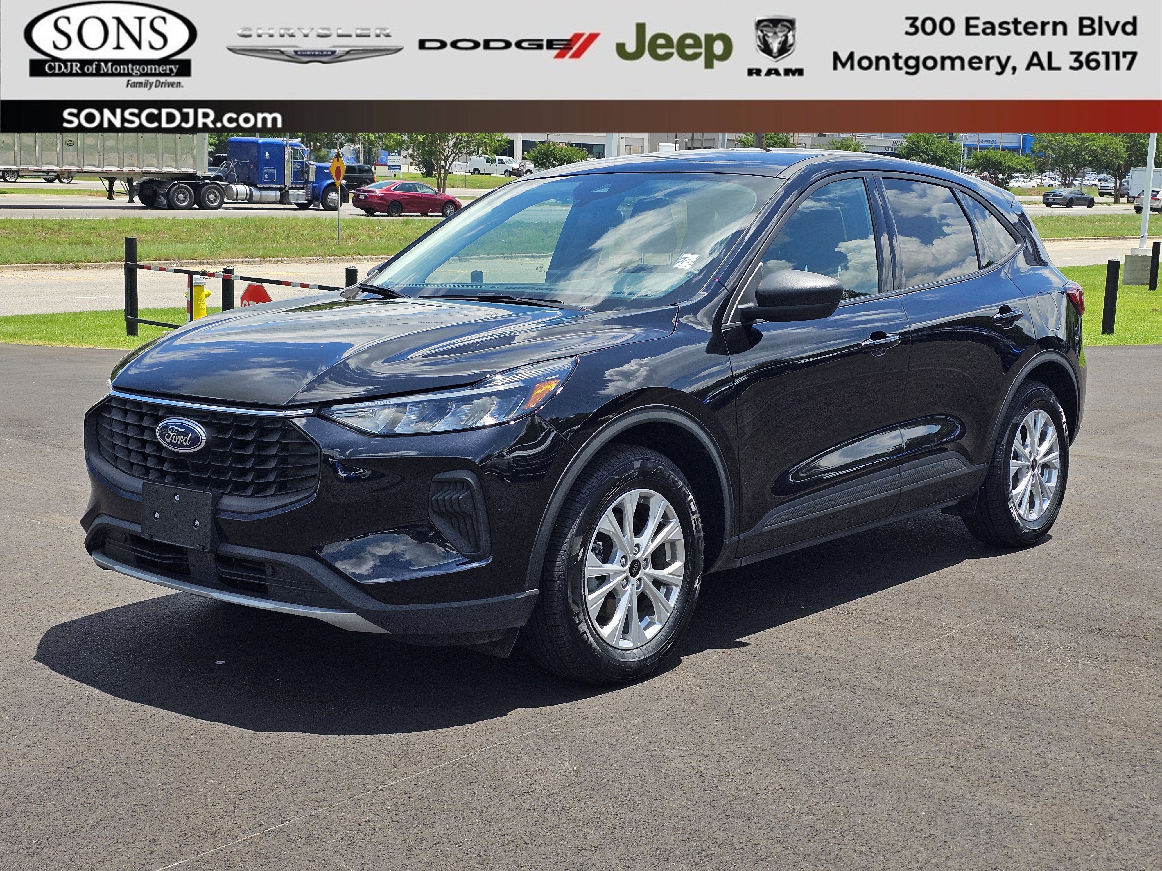 2025 Ford Escape Active FWD's photo