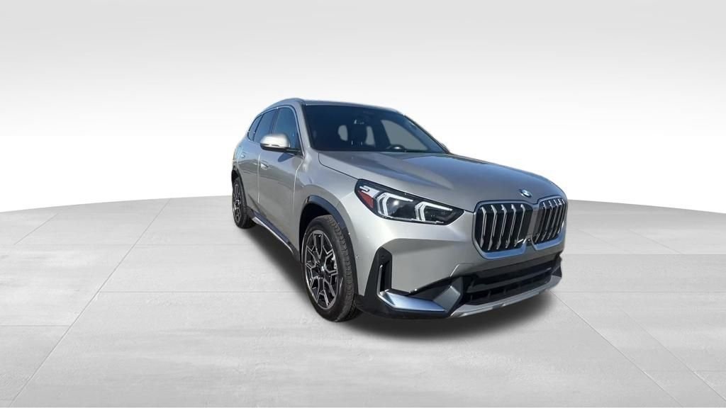 Used 2026 Silver BMW xDrive28i image 15