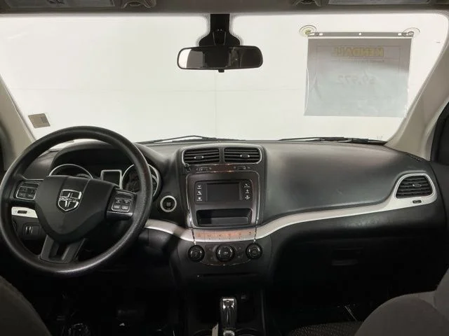 Used 2018 Blue Dodge SE image 21