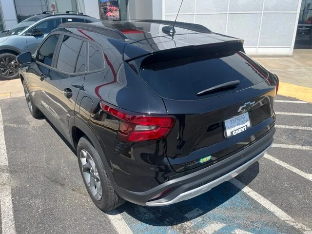 Used 2026 Black Chevrolet LT image 4