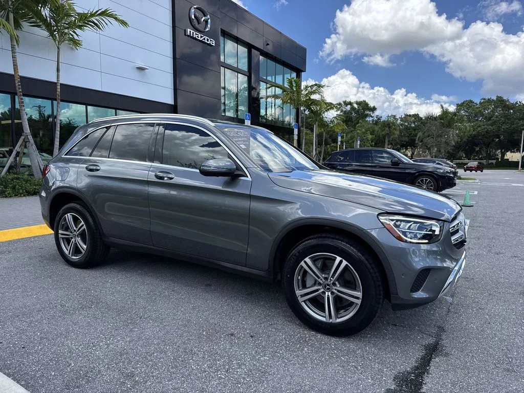 Used 2021 Graphite Gray Metallic Mercedes-Benz GLC 300 image 6