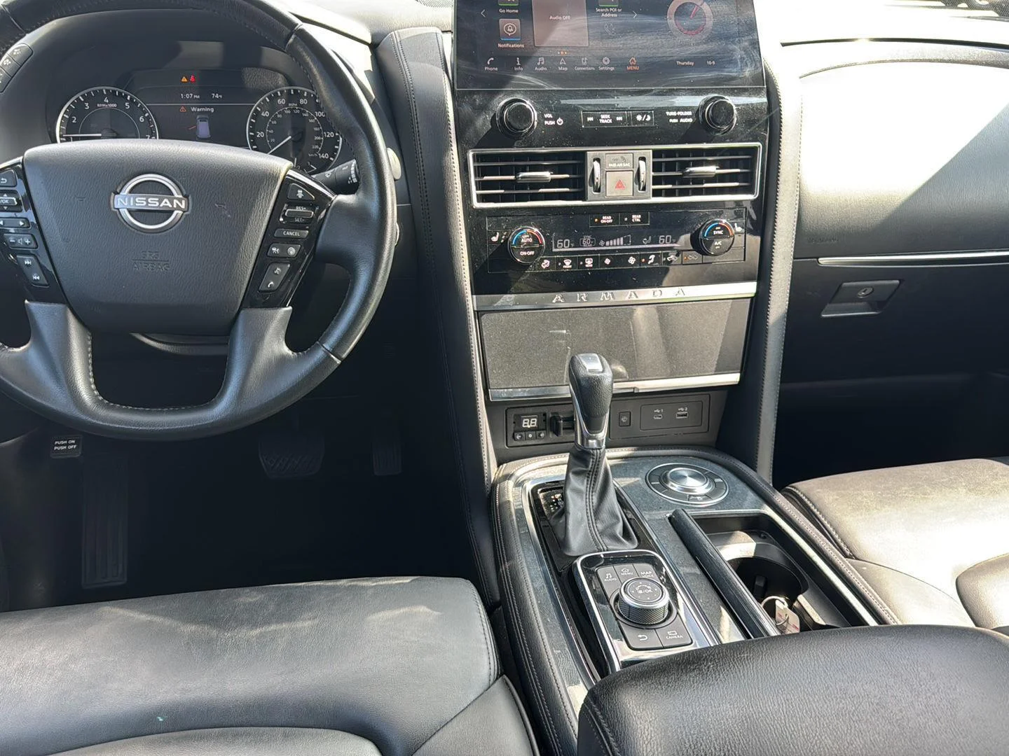 2023 Nissan Armada SV - Photo 7