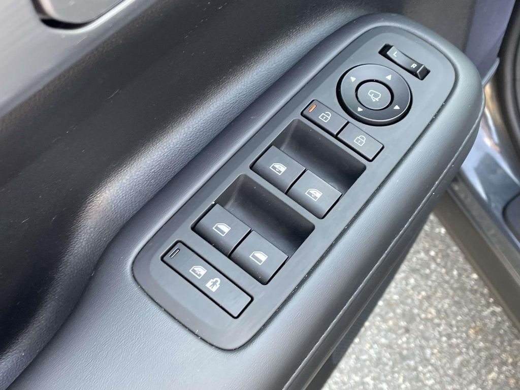 Certified Used 2025 Gray Hyundai Limited image 16