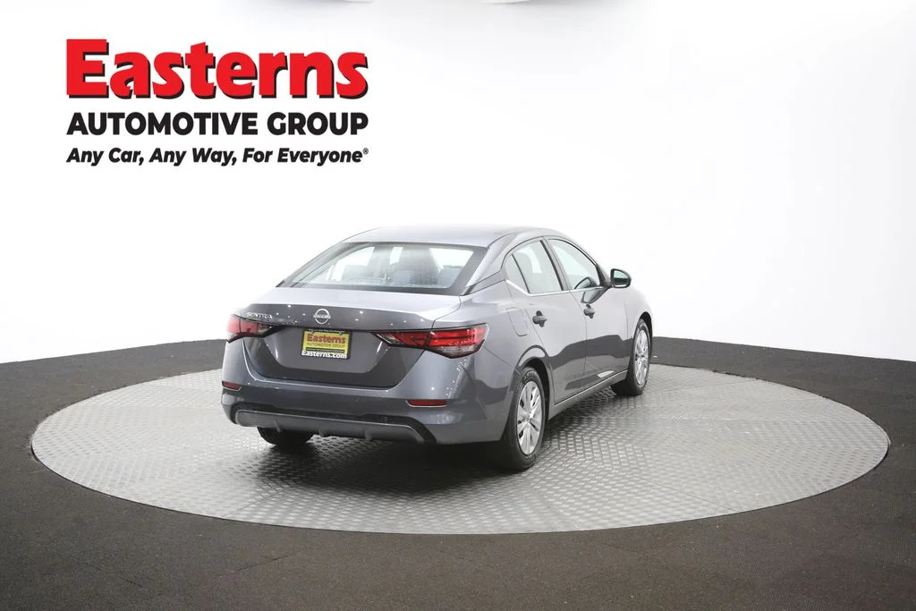Used 2024 Gray Nissan S image 38