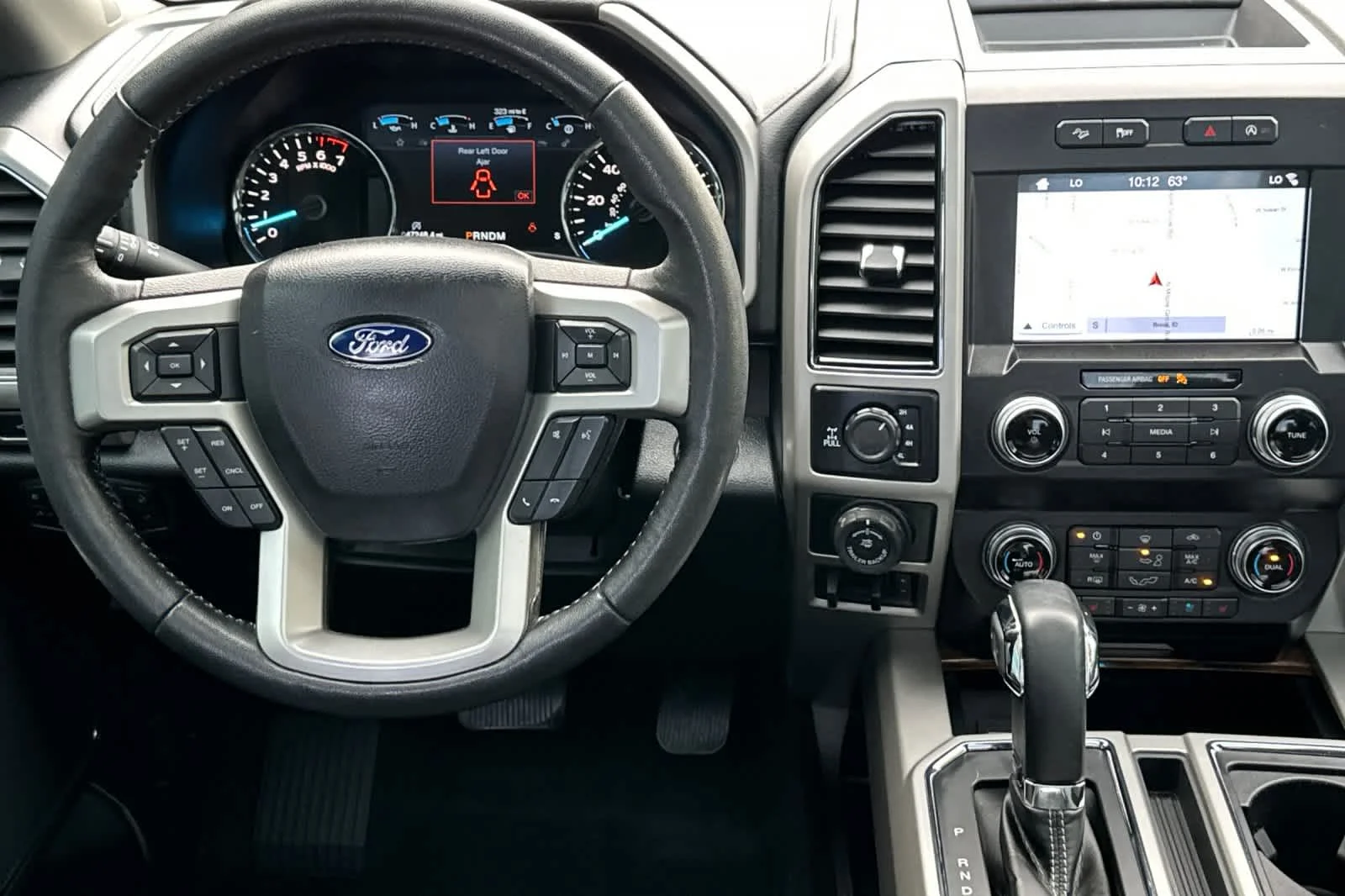 Certified Used 2019 Magnetic Metallic Ford LARIAT image 14