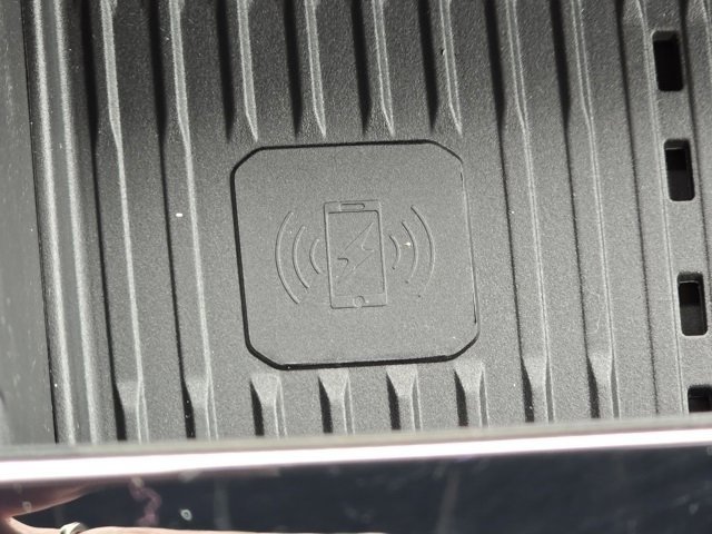 New 2026 Silver Zynith Exterior Paint Jeep Altitude image 14