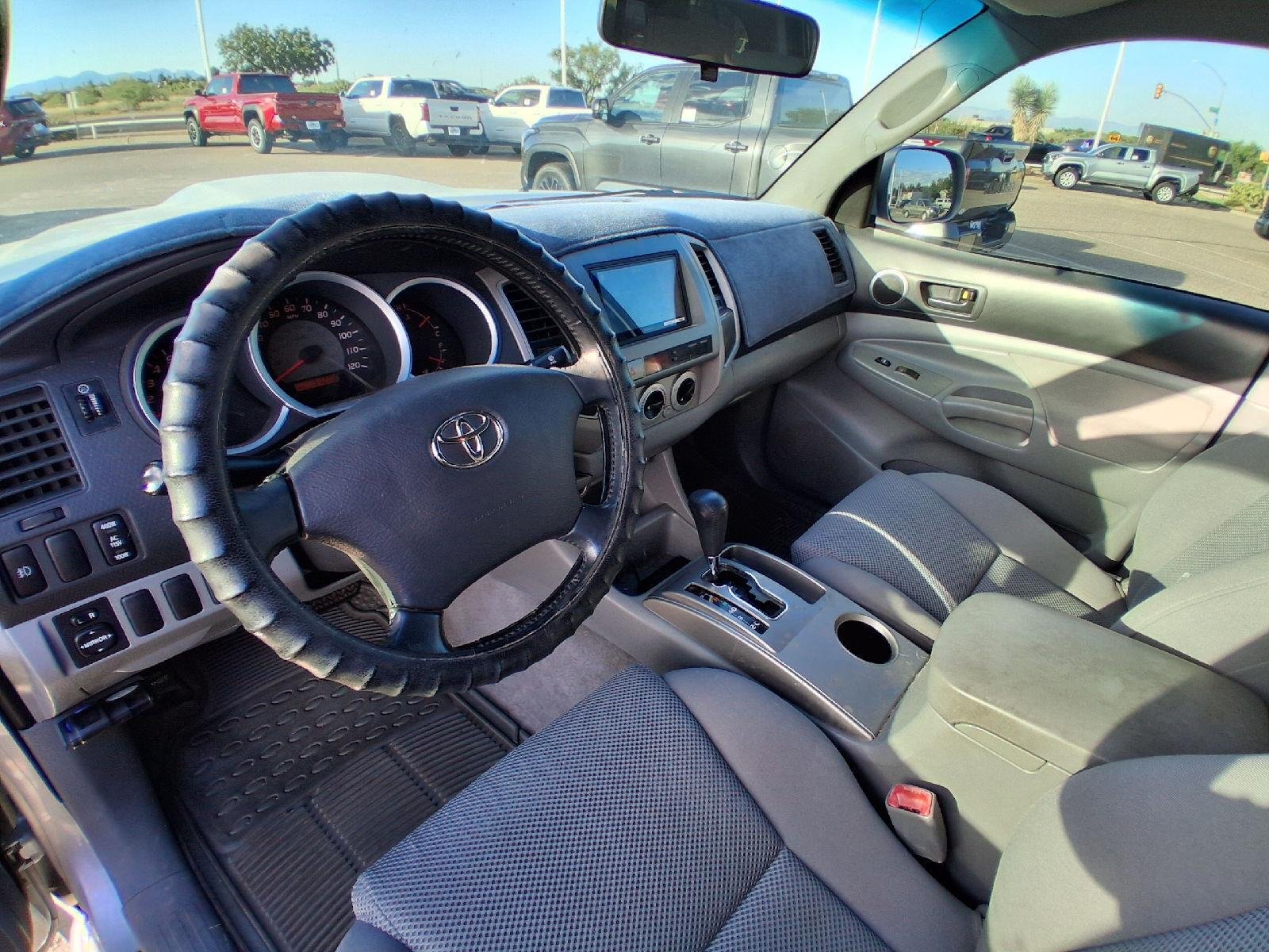 Used 2006 Silver Streak Mica Toyota Base image 15