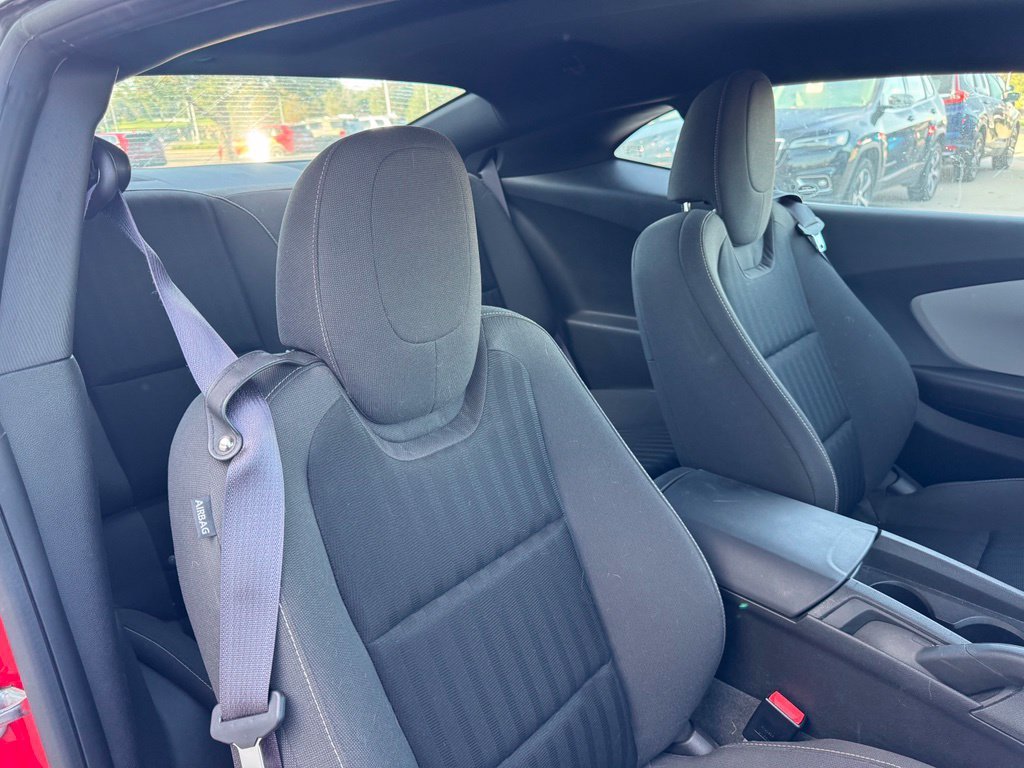 Used 2015 Red Hot Chevrolet 2LS image 17