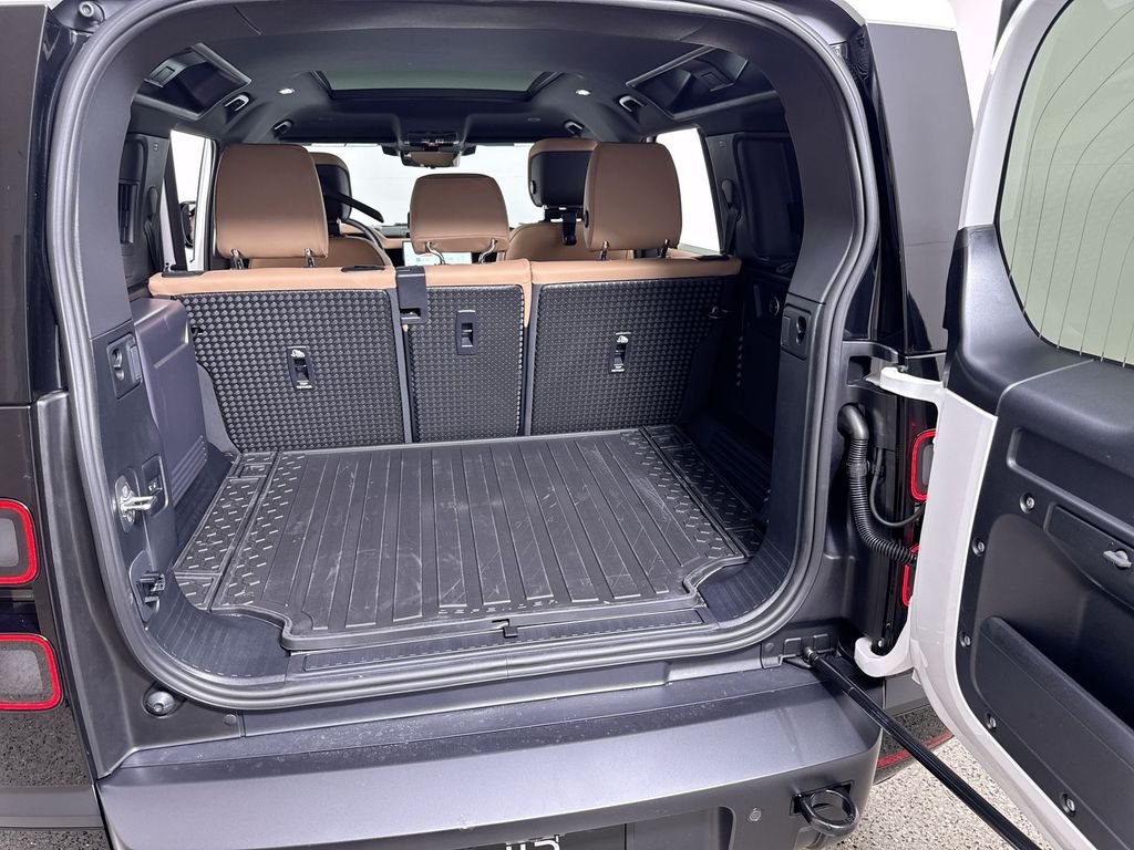 New 2026 FUJI WHT Land Rover X-Dynamic SE image 21