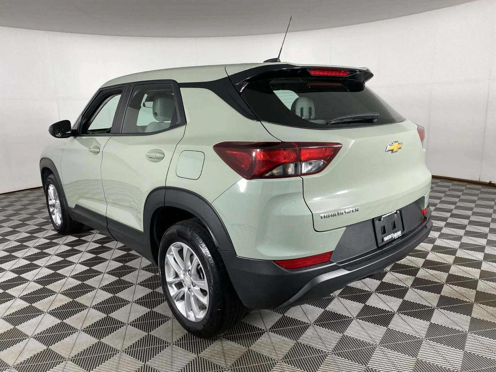 Used 2025 Cacti Green Chevrolet LS image 5