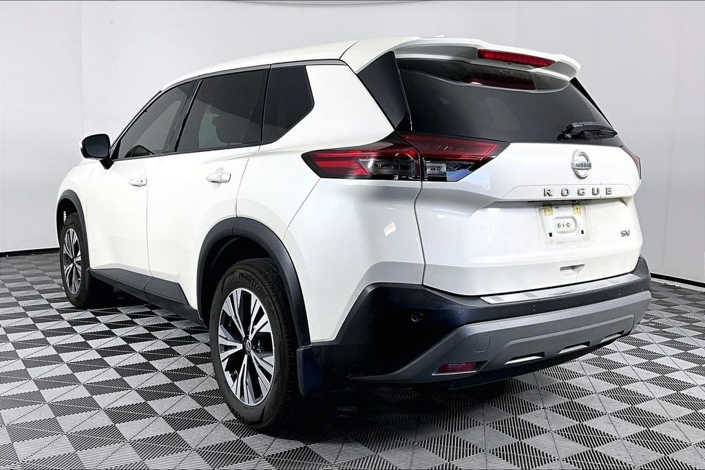 Certified Used 2021 White Nissan SV image 2