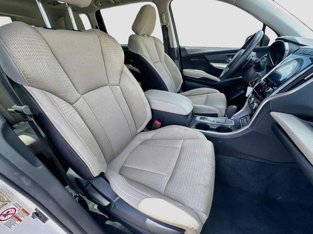 Used 2020 White Subaru Premium image 35