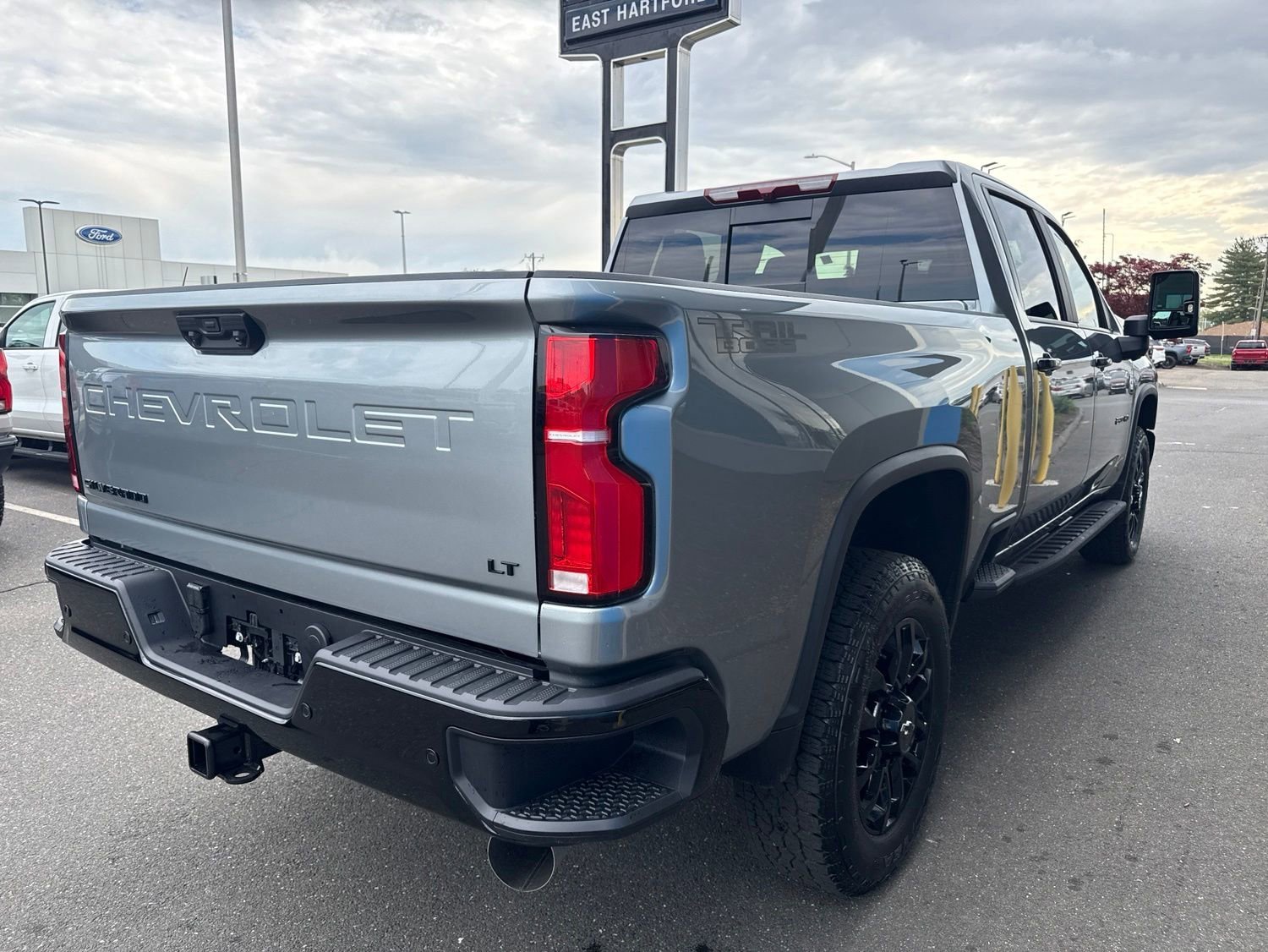 New 2026 Sterling Gray Metallic Chevrolet LT Trail Boss with Safety - Leather - Convenience I & II - Heat - Remote Start - Plow Prep - Z71 Off-Road image 6