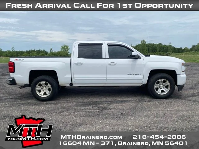 2017 Chevrolet Silverado 1500 LT Z71 4X4 Crew Cab Short Box's photo