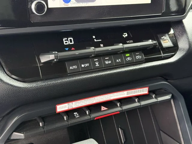 Used 2025 White Toyota SR5 image 17