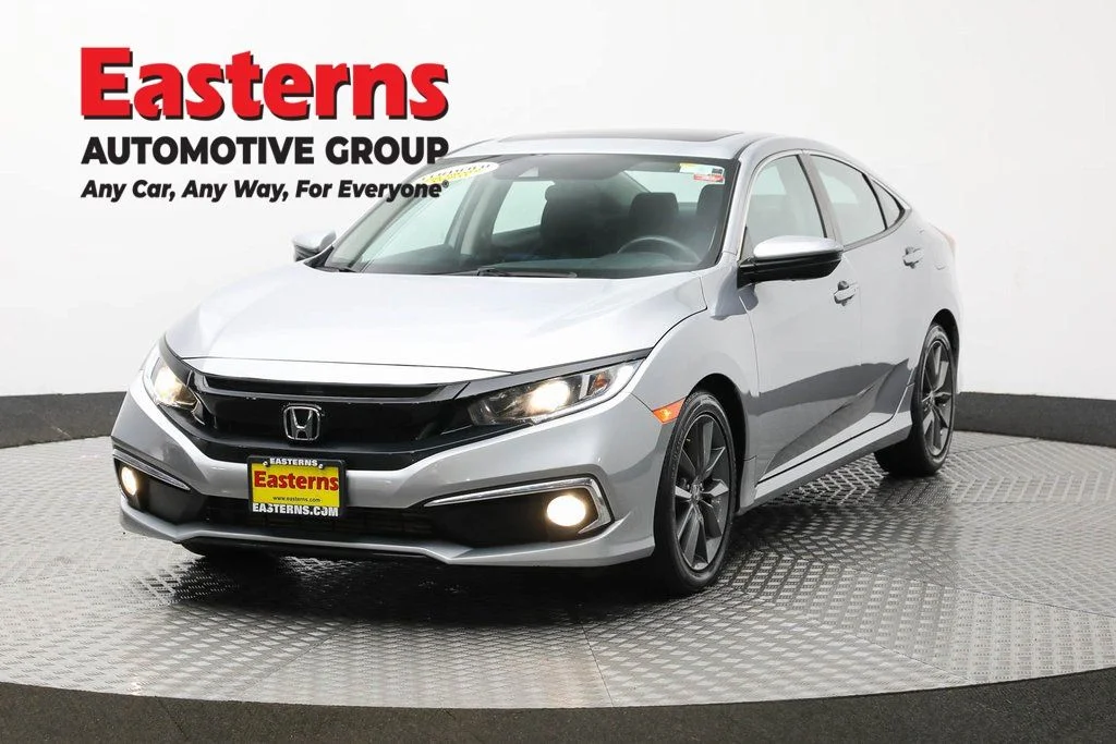 Used 2021 Silver Honda EX image 1