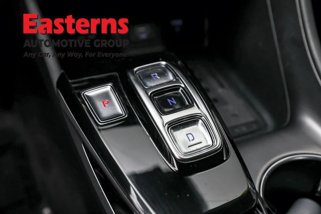 Used 2022 Gray Hyundai SEL image 12