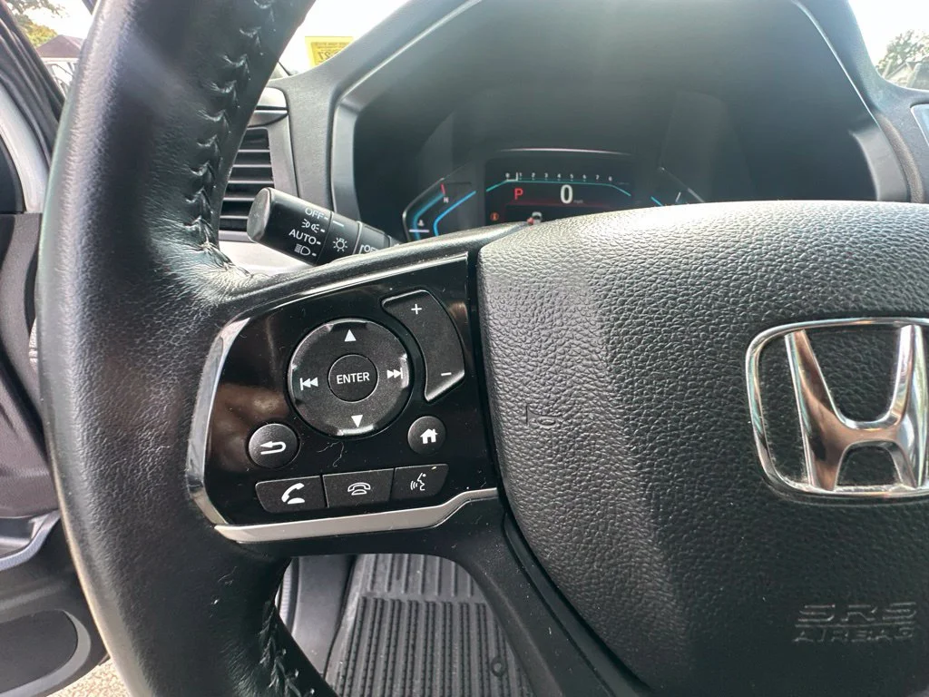 Used 2018  Honda EX-L image 14