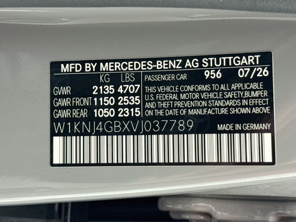 New 2027 MANUFAKTUR Alpine Grey Mercedes-Benz CLA 220 image 34