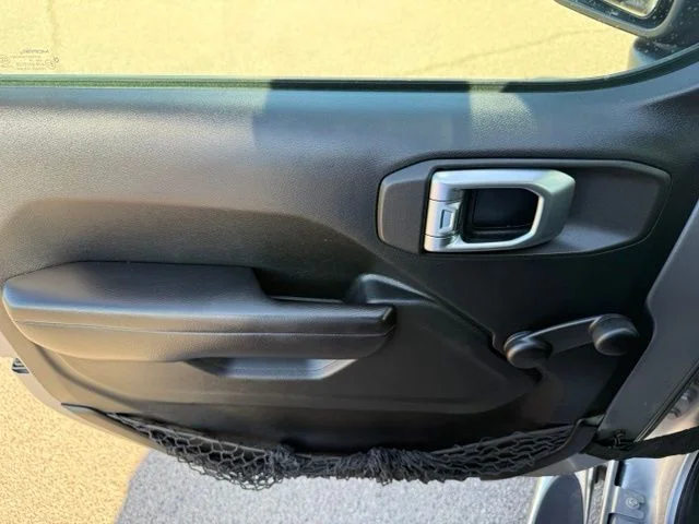 Certified Used 2018 Silver Jeep Unlimited Sport image 23