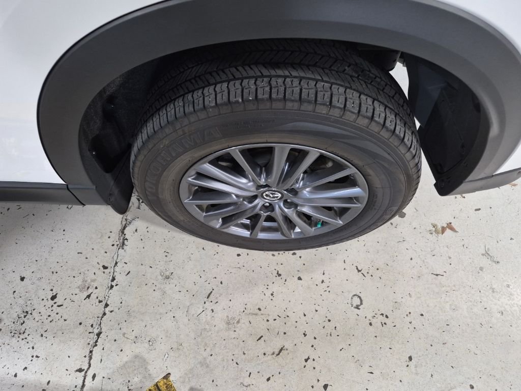 Used 2019 White Mazda Touring image 4