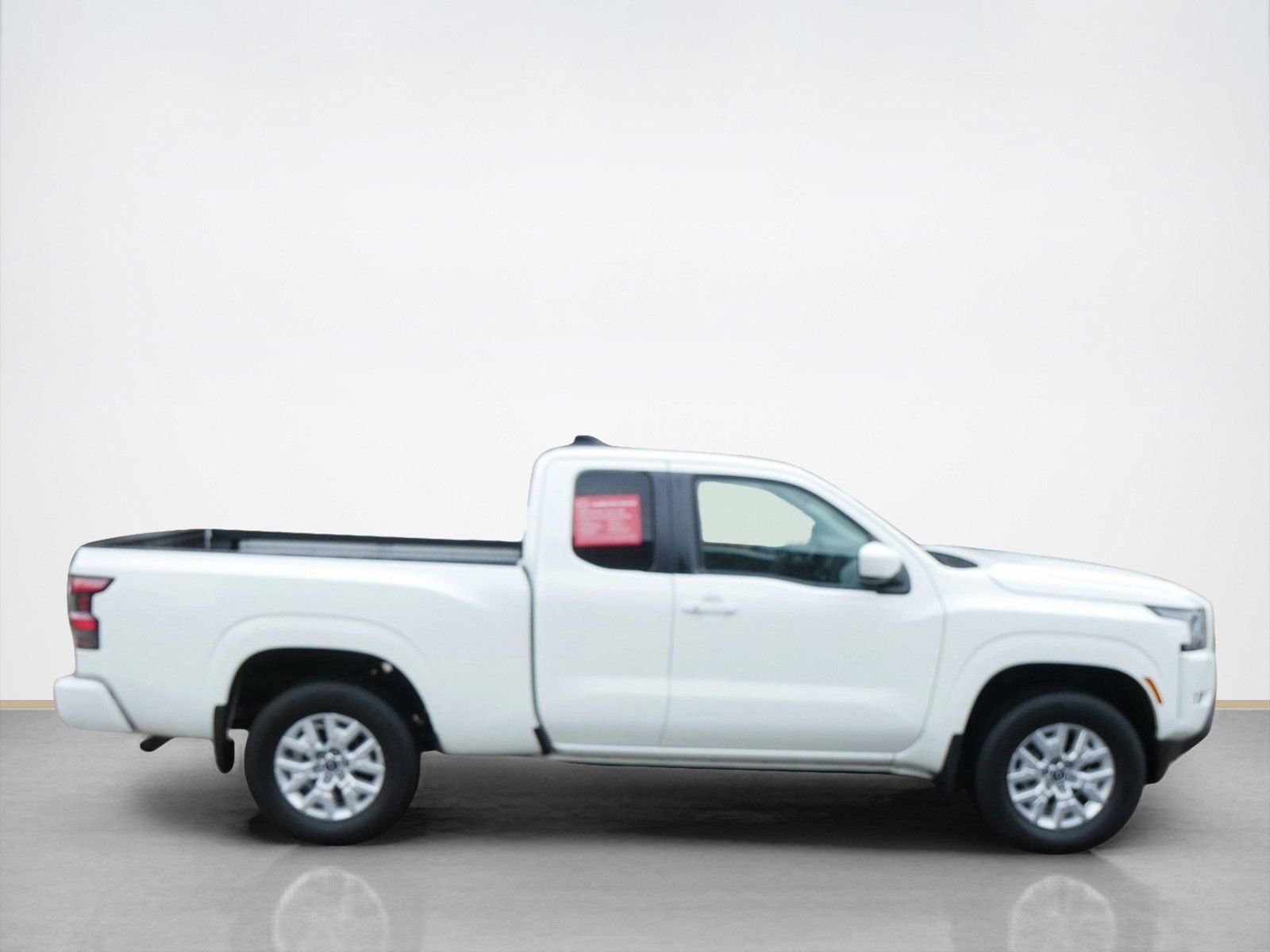 Certified 2024 Nissan Frontier SV with VIN 1N6ED1CM5RN676021 for sale in Maplewood, Minnesota