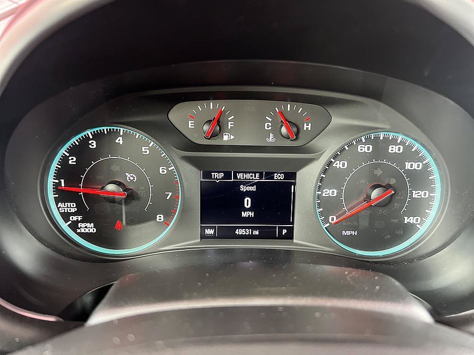 Used 2025 Sterling Gray Metallic Chevrolet LT image 23