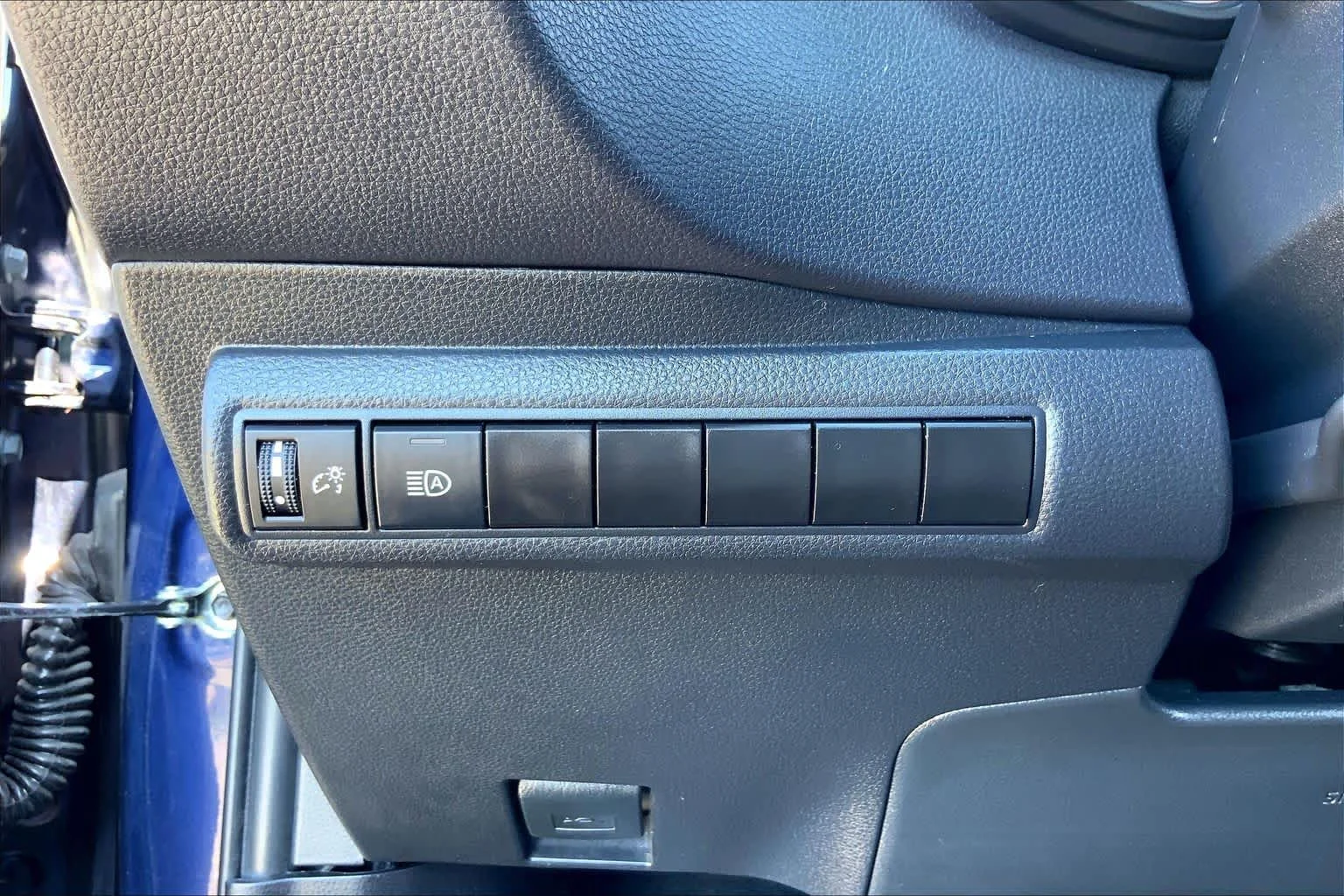 Used 2024 Blueprint Toyota LE image 33