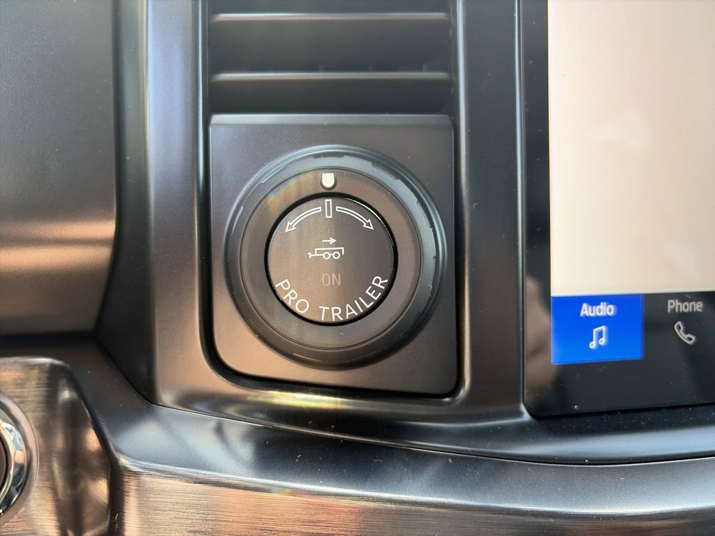 New 2026 Agate Black Metallic Ford F-350® Lariat® image 30