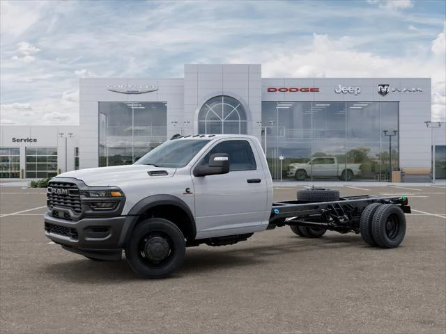 New 2026 Bright White Clearcoat RAM Tradesman image 28