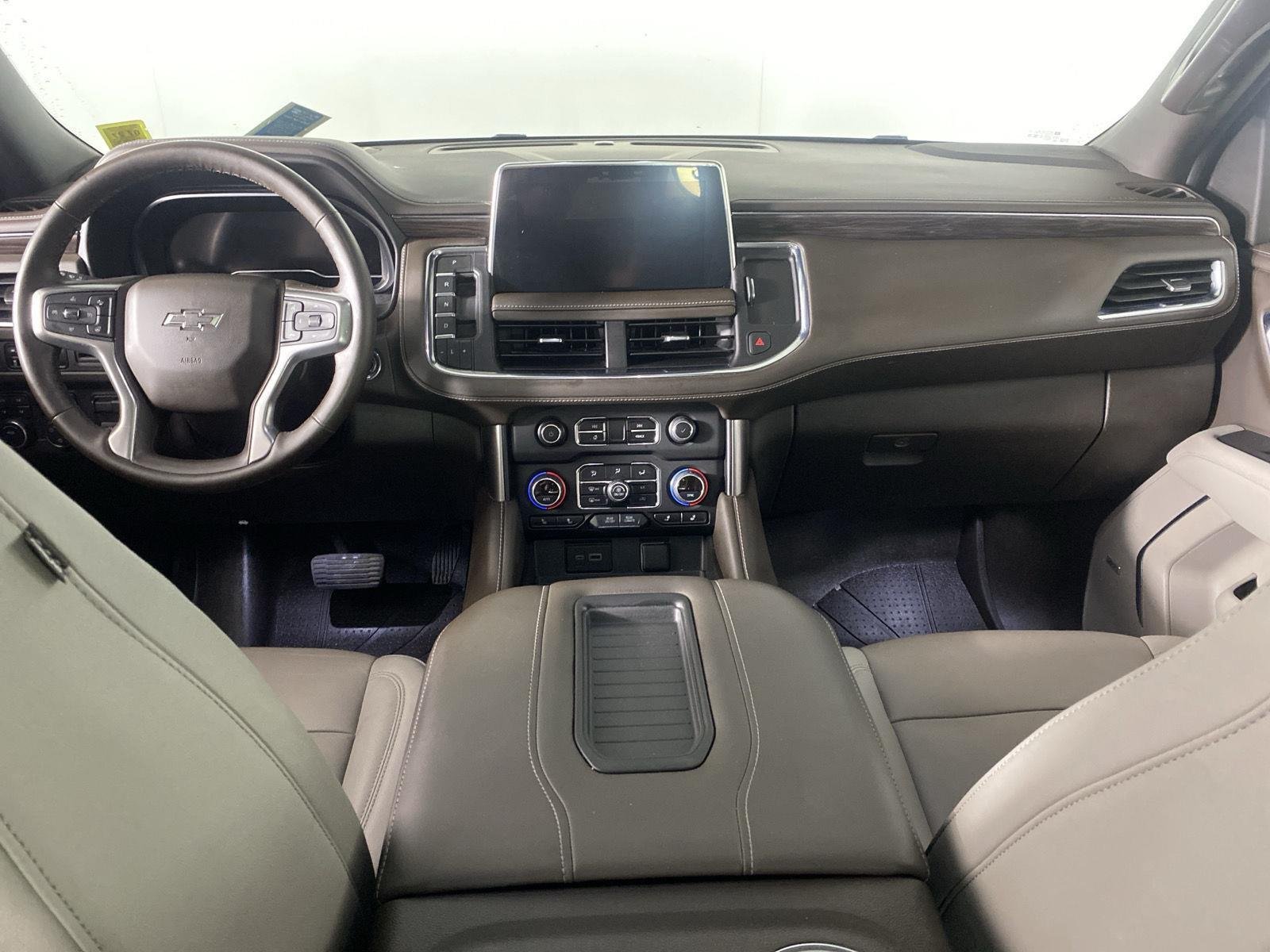 Used 2023 Summit White Chevrolet Z71 image 28
