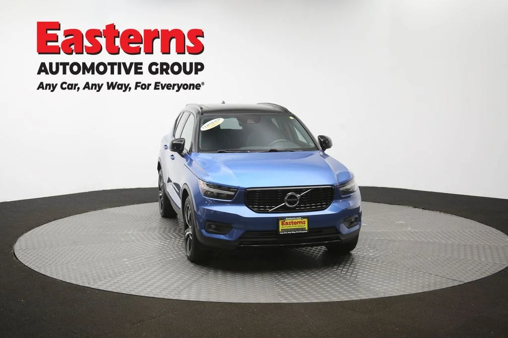 Used 2020 Blue Volvo R-Design image 51