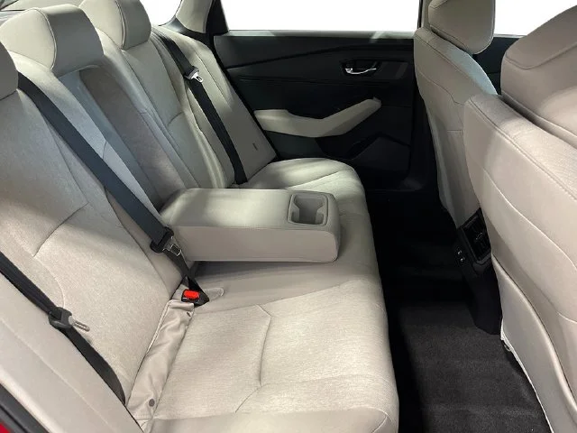 New 2026 Platinum White Pearl Honda LX image 24