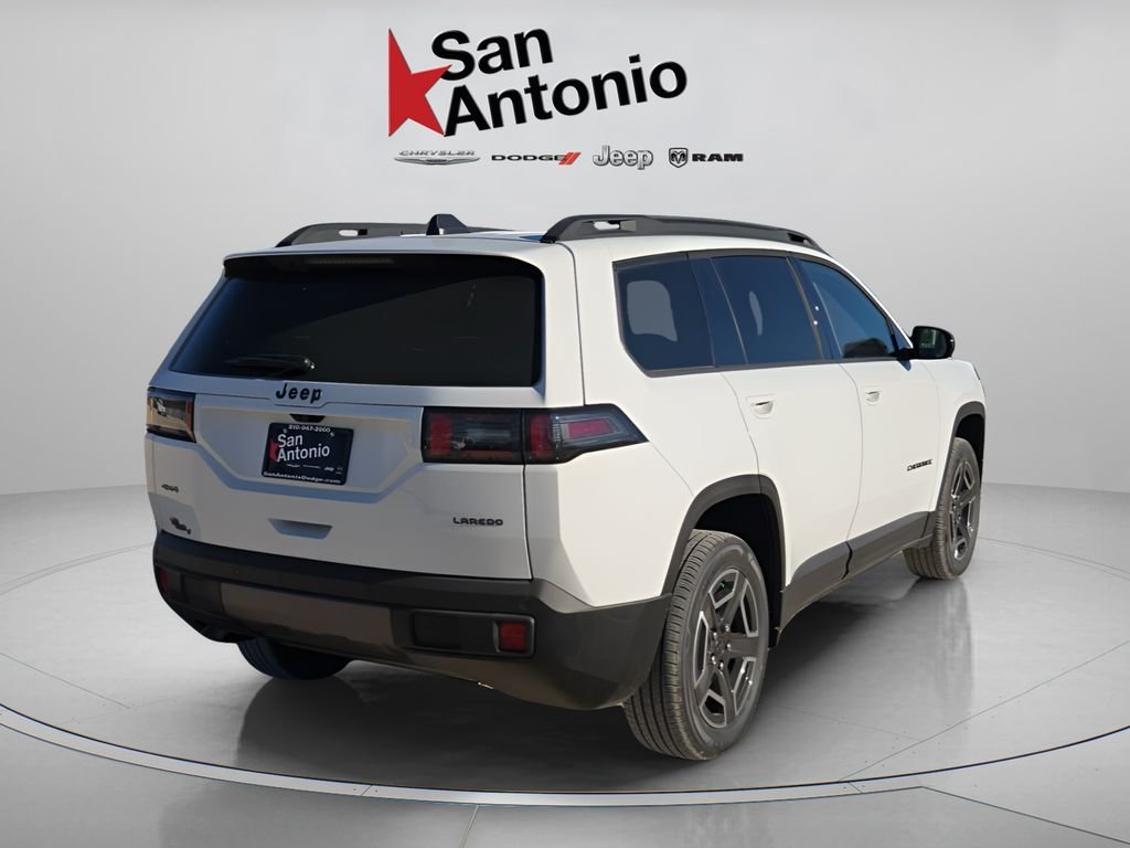New 2026 Bright White Clear-Coat Exterior Paint Jeep Laredo image 16