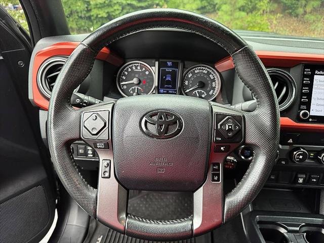 Certified Used 2020 MAGNETIC GRAY MET. Toyota  image 13