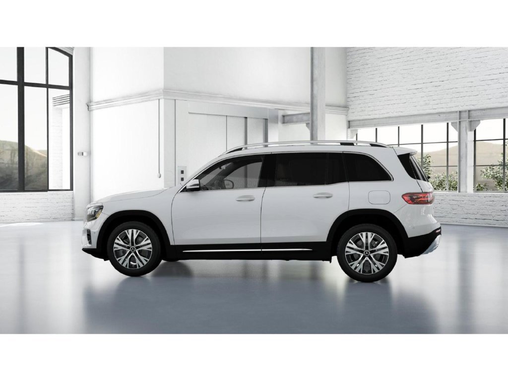 New 2026 Polar White Mercedes-Benz GLB 250 image 33