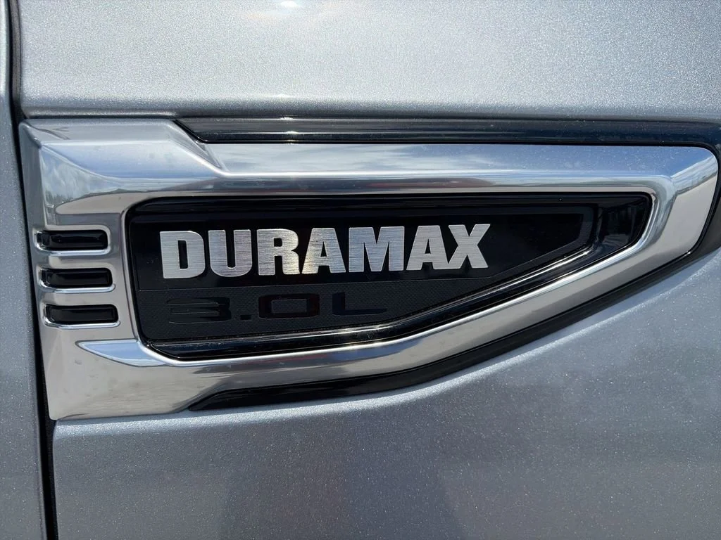 2026 GMC Yukon XL Denali - Photo 35