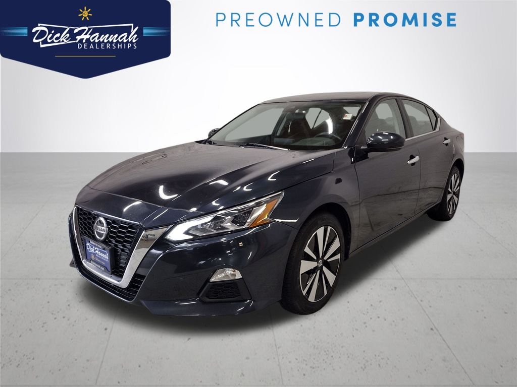2022 Nissan Altima SV
