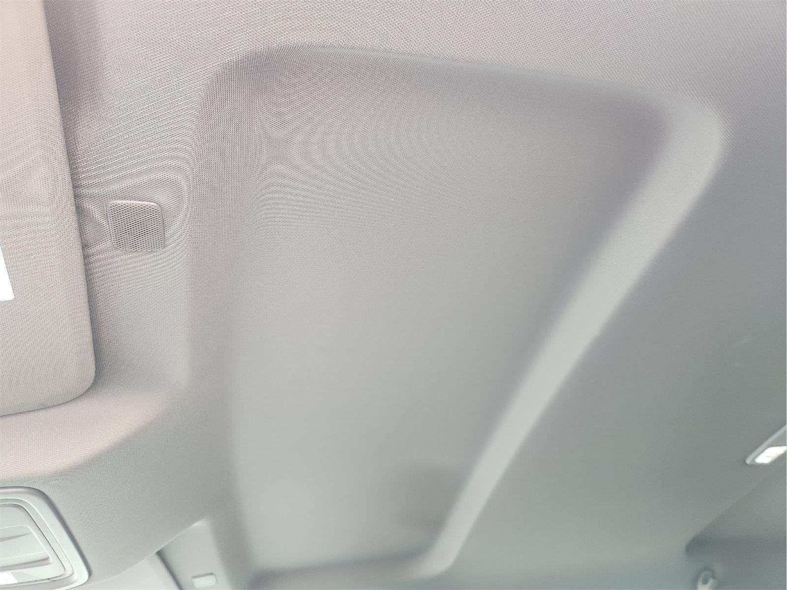 2024 Chevrolet Silverado 1500 photo 25 of 33