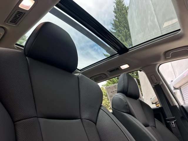 New 2026 CRYSTAL WHITE PEARL Subaru Limited 7-Passenger image 48
