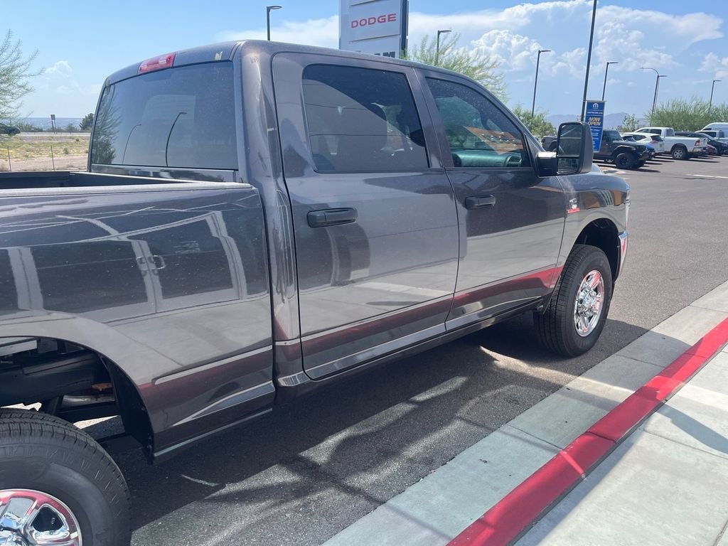 2025 RAM 2500 Tradesman - Photo 14