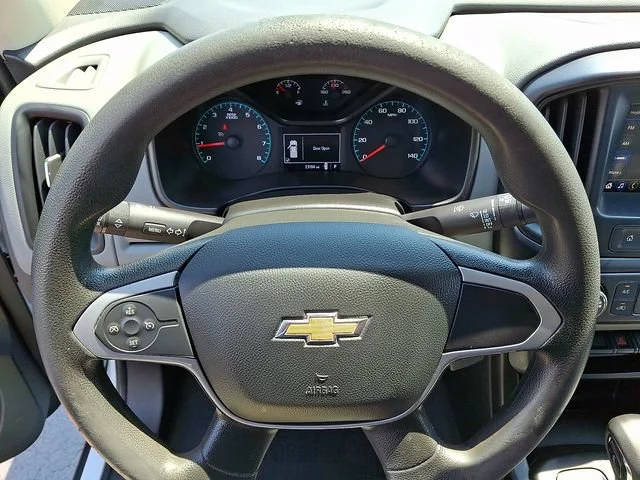 Used 2022 Summit White Chevrolet WT image 19