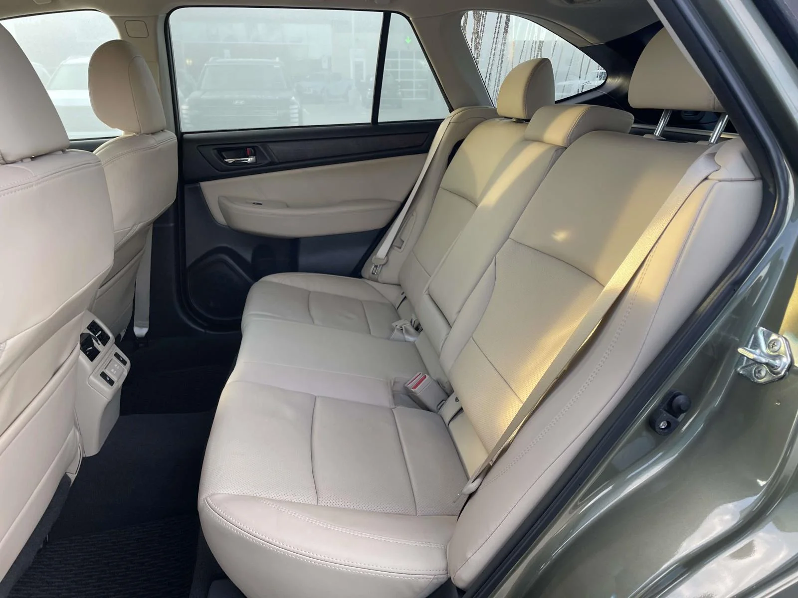Used 2019 Wilderness Green Metallic Subaru Limited image 3