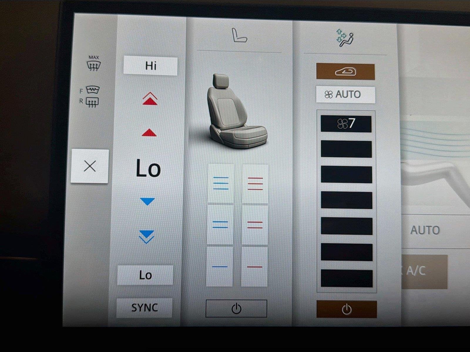 New 2026 Carpathian Grey Land Rover SE image 19