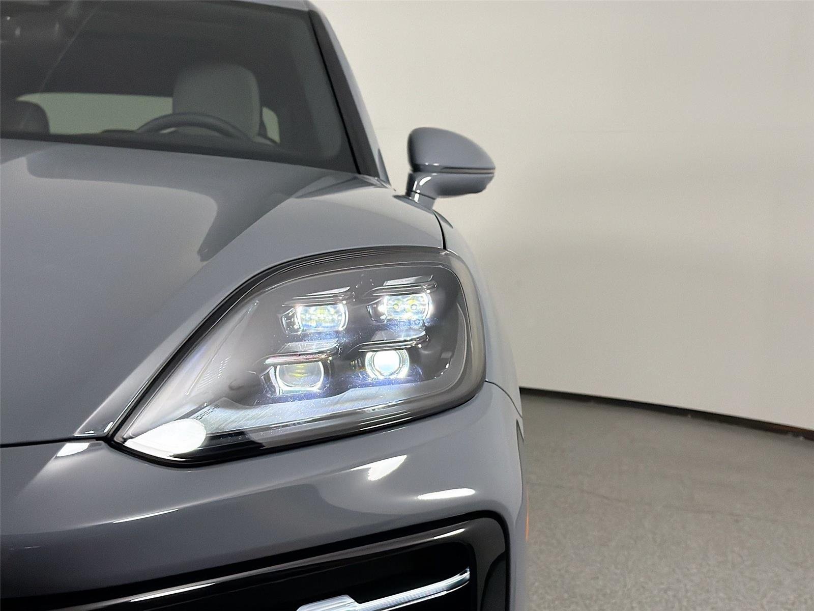 Certified Used 2026 Arctic Grey Porsche  image 15