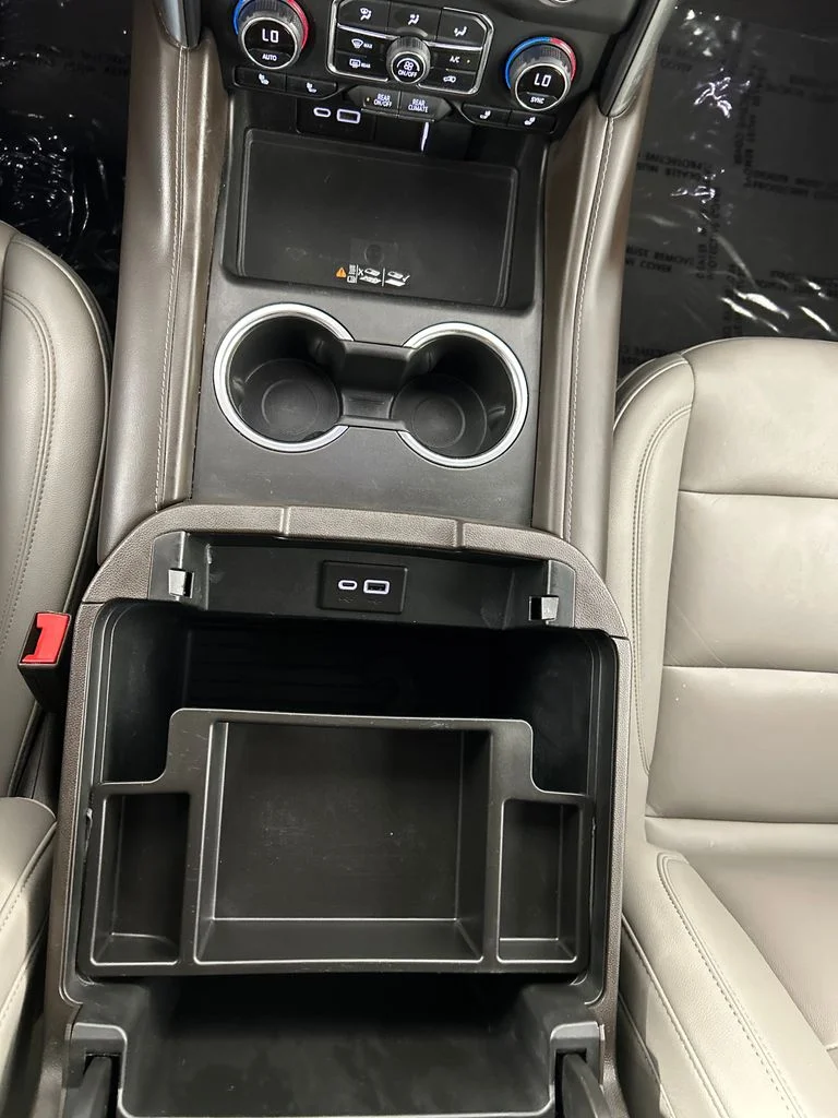 Used 2022 Red Chevrolet Z71 image 15