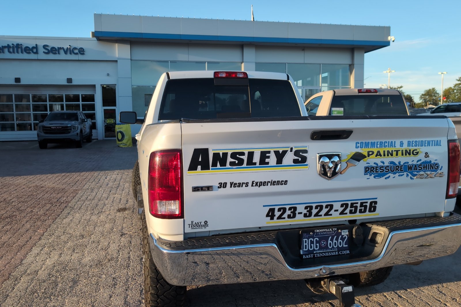 Used 2018 White Ram SLT image 8
