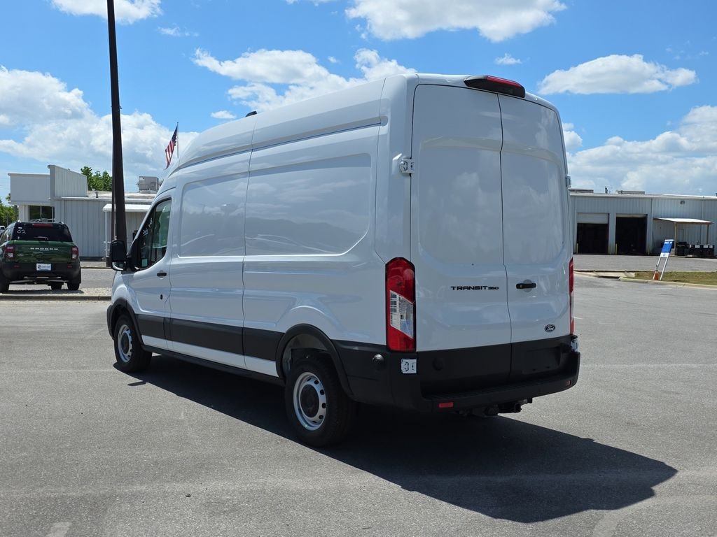 New 2026 Oxford White Ford Cargo Van image 5